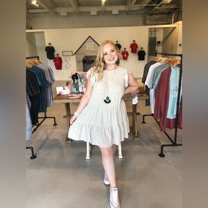 Fantastic Fawn Linen Tiered Dress EUC